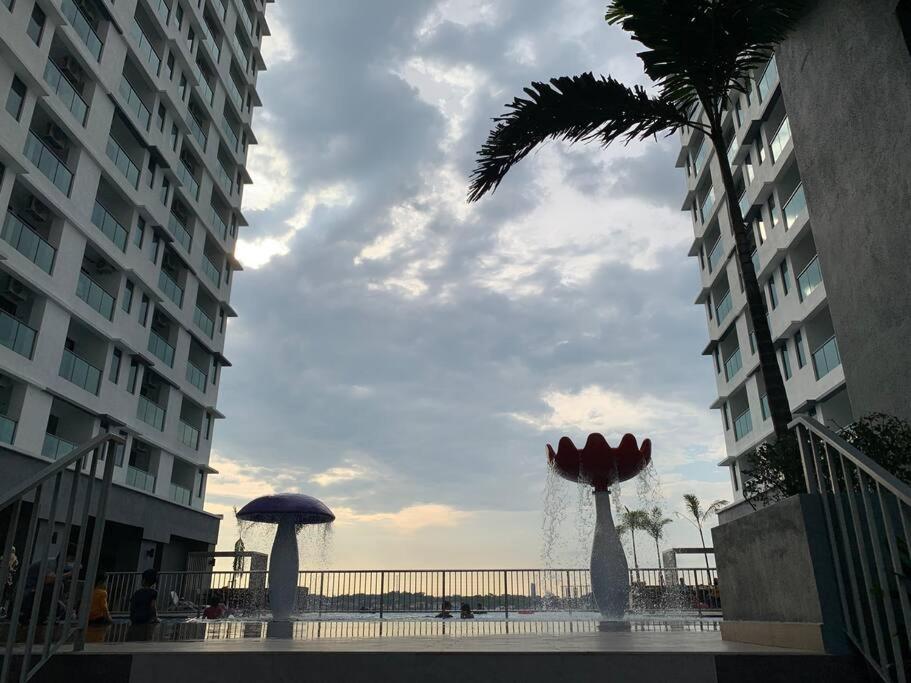 Mishal'S Homestay-Vista Bangi Studio Service Apartment Kajang Eksteriør billede